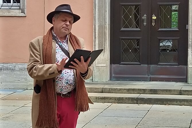 Paul's Welcome Walking Tour in Old Town Munich - Viktualienmarkt gives the route its best local flavor