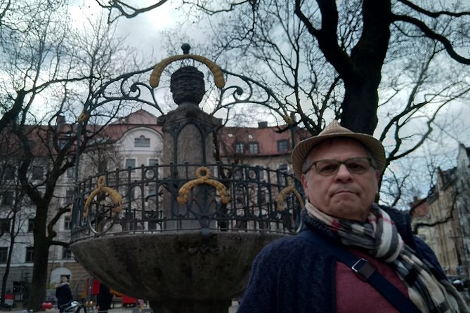 Paul's Welcome Walking Tour in Old Town Munich - Michaelskirche brings royal history indoors