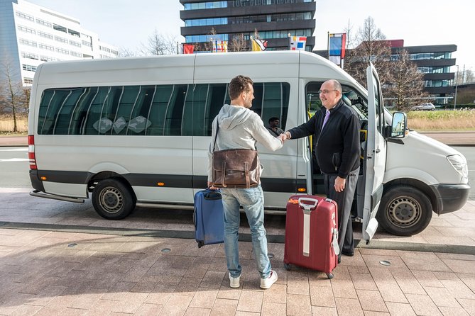 Private arrival transfer Munich Airport to Munich Hotels - Who will find this transfer useful?