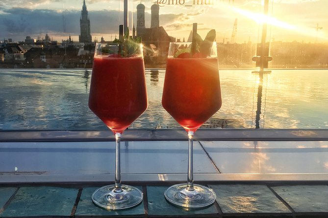 PRIVATE - Best Munich Cocktail Tour - all inclusive - What this Munich cocktail tour is really offering