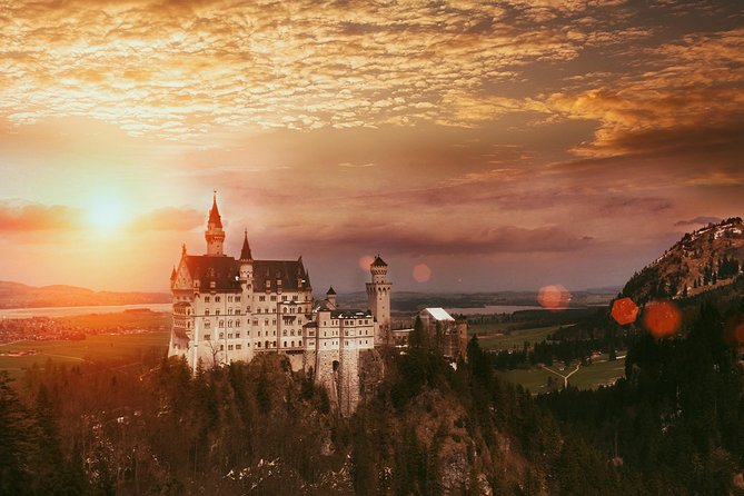 Private Castle Tour from Munich: Neuschwanstein, Hohenschwangau, and Linderhof - A long Bavarian day, made easier by private transport