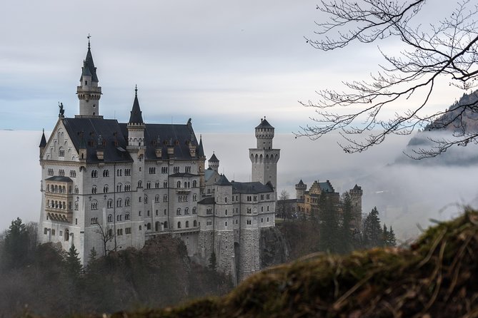 Private Castle Tour from Munich: Neuschwanstein, Hohenschwangau, and Linderhof - How the experience has performed overall