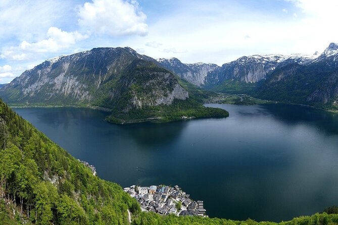 Private Day Trip from Munich to Eagle's Nest and Hallstatt - Two hours beside Lake Hallstatt