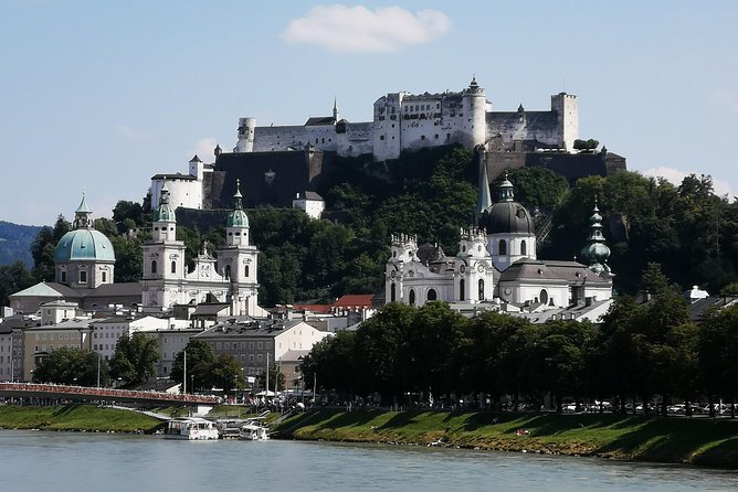 Private Eagles Nest & Salzburg Mini Van Tour incl. S.O.M sights - Eagle’s Nest and the new documentation center