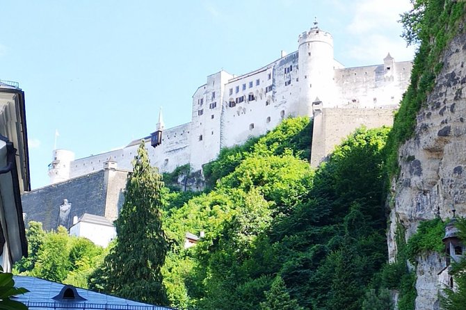 Private Eagles Nest & Salzburg Mini Van Tour incl. S.O.M sights - How the $1,679.74 group price works