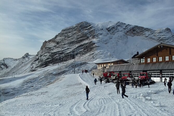 Private: Mount ZUGSPITZE & SNOW Much More - Deluxe Tour from Munich - Oberammergau is more than a pretty village