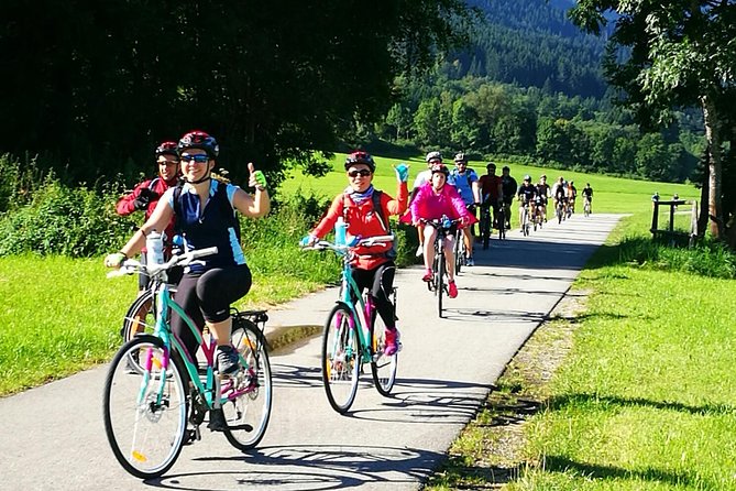 Private Munich Bike Tour: Flexible Times & Beer Garden Stop - Into the English Garden and toward the Chinese Tower