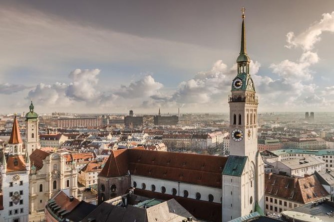 Private Munich Tour with hotel pickup - How much walking and how fast?