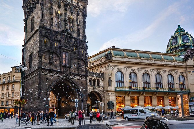 Private Scenic Transfer from Munich to Prague with 4h of Sightseeing - Dachau: a serious visit that requires preparation