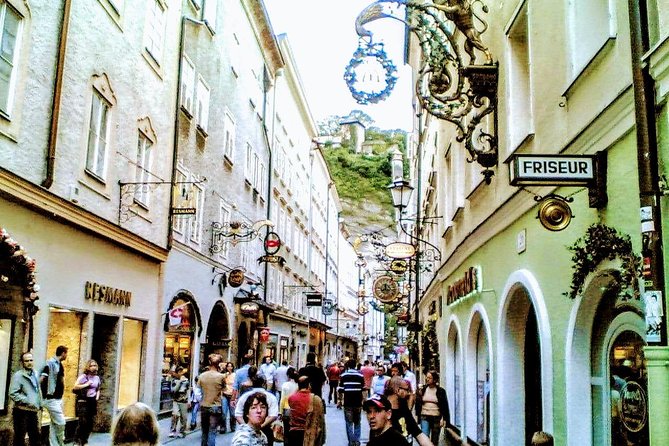 Private Sound-of-Music and Historic Salzburg Tour from Munich - Wolfgangsee, St. Gilgen, and Mondsee