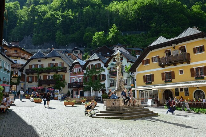 Private tour Hallstatt City, Skywalk, and Salt Mine from Munich - The driver matters more than the label