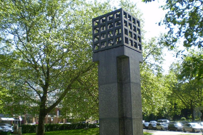 Private Tour: Munich Third Reich Walking Tour - What the private guide adds