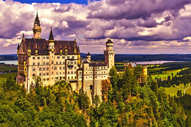 Private Tour of Neuschwanstein Castle & Highline 179 from Munich - Why this private Munich day trip works