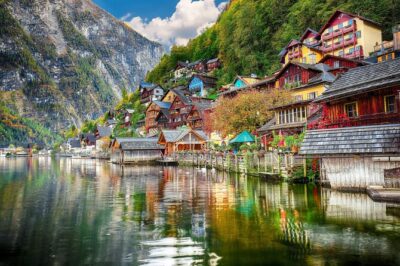 Private Tour to Hallstatt Salt Mine and Skywalk with Lunch