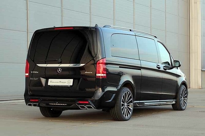 Private Transfer from Munich Airport to Munich City by Luxury Van - What the Mercedes V Class means for your group