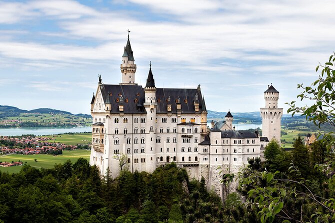Private Van Tour to Royal Castle of Neuschwanstein from Munich - A long Bavarian day that is about more than one castle