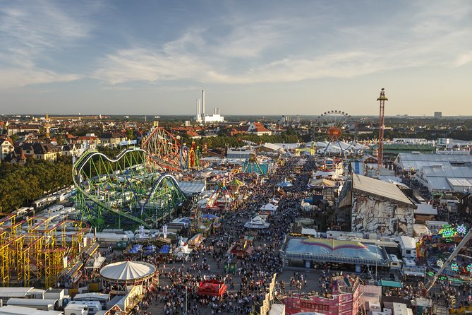 Private VIP Oktoberfest, Table, 3-Course-Menu, Beer & Champagne - What the three-course meal includes