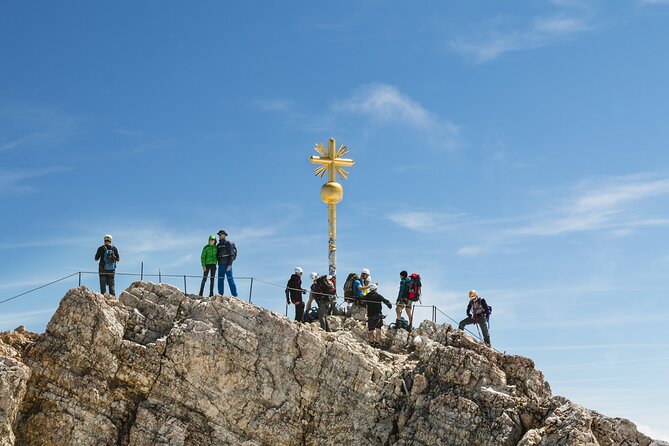 Private Zugspitze & Neuschwanstein Castle, Skip The Line & Lunch - How the guide affects the experience