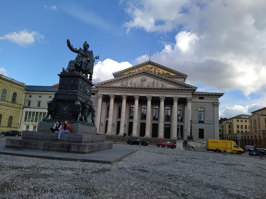 Residence of Munich private tour with skip the line ticket - The stories behind the decoration