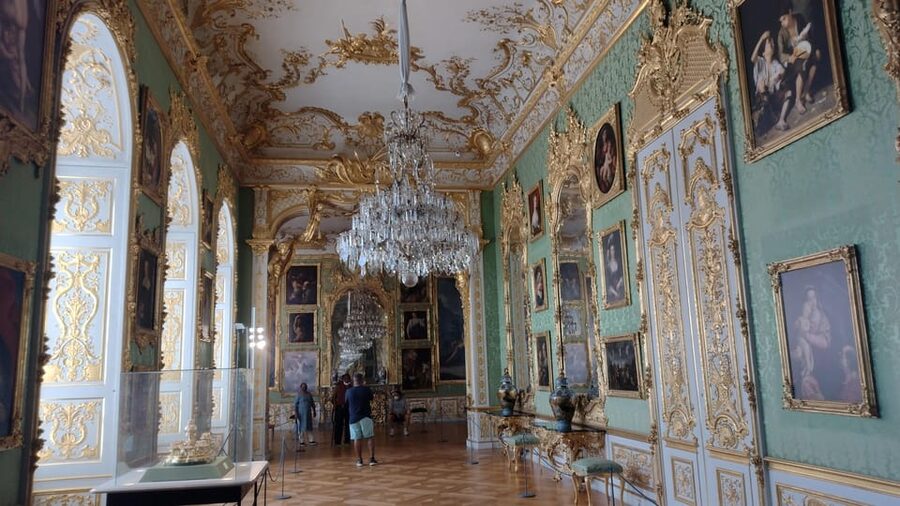 Residence of Munich private tour with skip the line ticket - Why a private guide can be worth $139