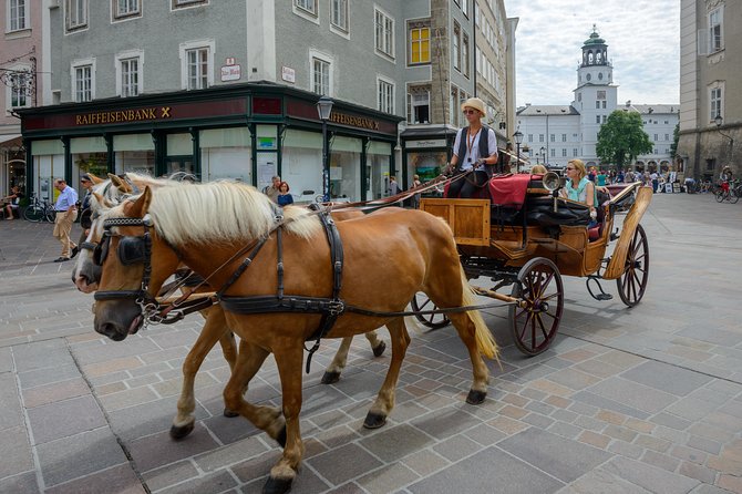 Salzburg and Lake District Day Tour from Munich - Key points at a glance