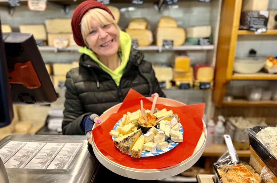 Secret Food Tours Munich - Grazing through Viktualienmarkt