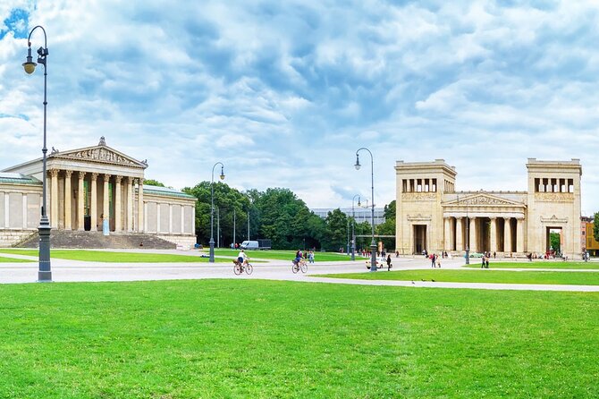 Segway Tour Munich Old Town 3 hours - Guide quality and the language question