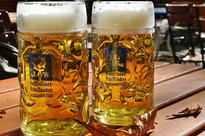 Self-guided Beer-Tour of Munich: Main Sights, Beer & Breweries - Frauenkirche and the footprint at the door