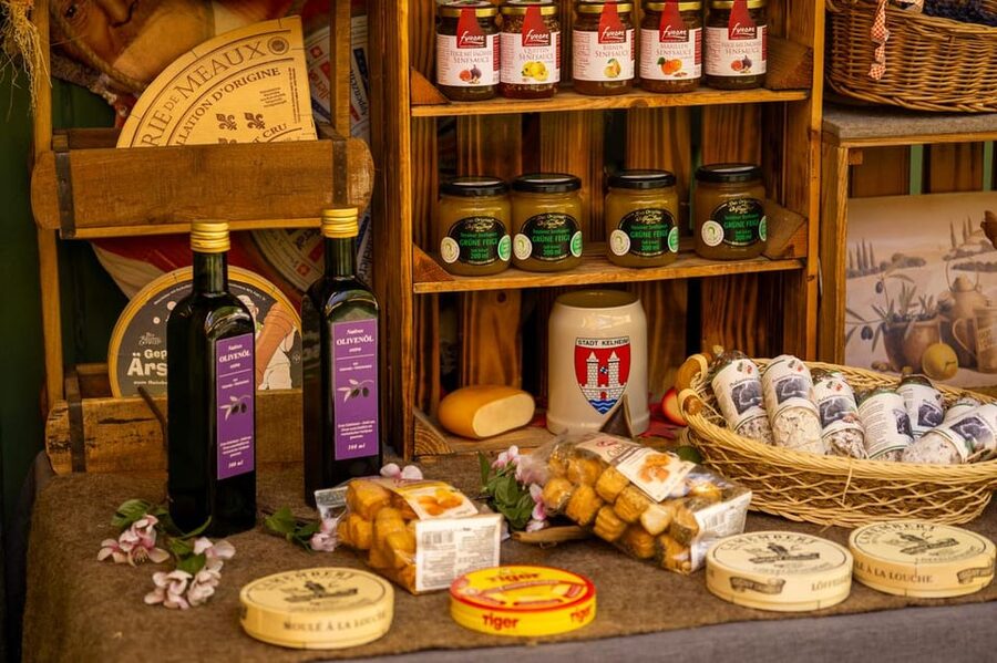 Short & sweet: Tasting the Viktualienmarkt - What the $454 group price really means