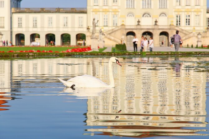 Skip-the-line Nymphenburg Palace Guided Tour with Transfers - Choosing between two, three, and five hours