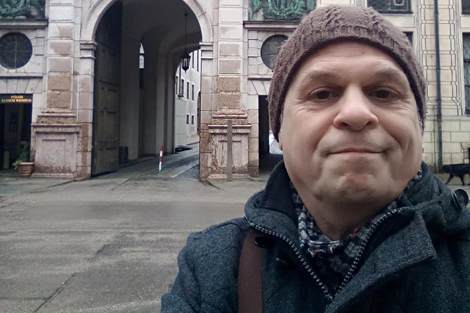 Third Reich - Facts about WWII : Small Group Walking tour - Haus der Kunst and the route’s final note