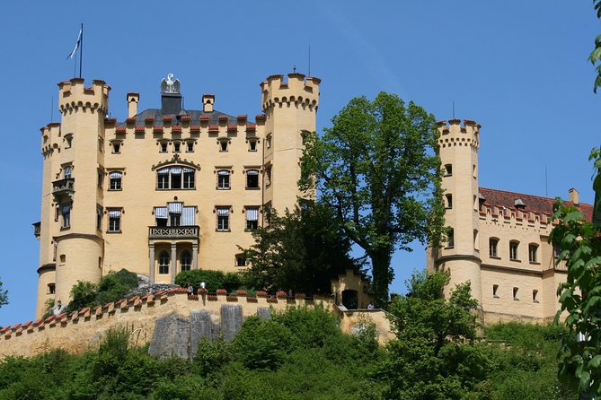 Wright Europe Vacations - Private Escorted Auto Tours - Castles and personal requests can balance the engines